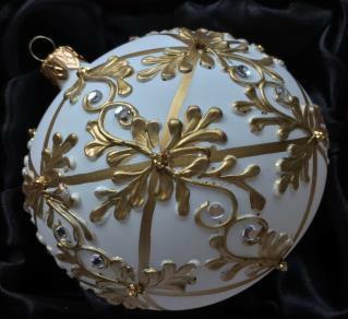 Koule bílá se zlatým ornamentem, 6 cm
