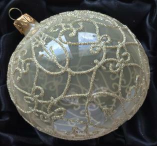 Koule čirá se zlatým ornamentem, 6 cm